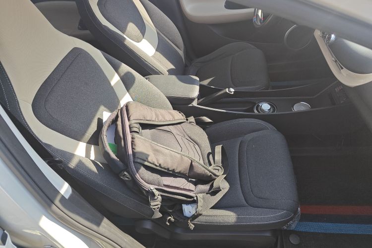 五菱汽车 五菱缤果 2023款 203km 轻享款局部细节41