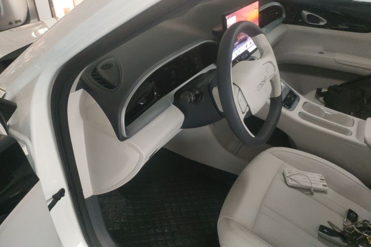 吉利银河 星愿 2025款 UP 410km 探索版中控内饰20