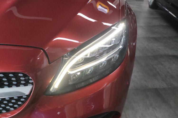 奔驰C级 2020款 C 260 运动版局部细节36