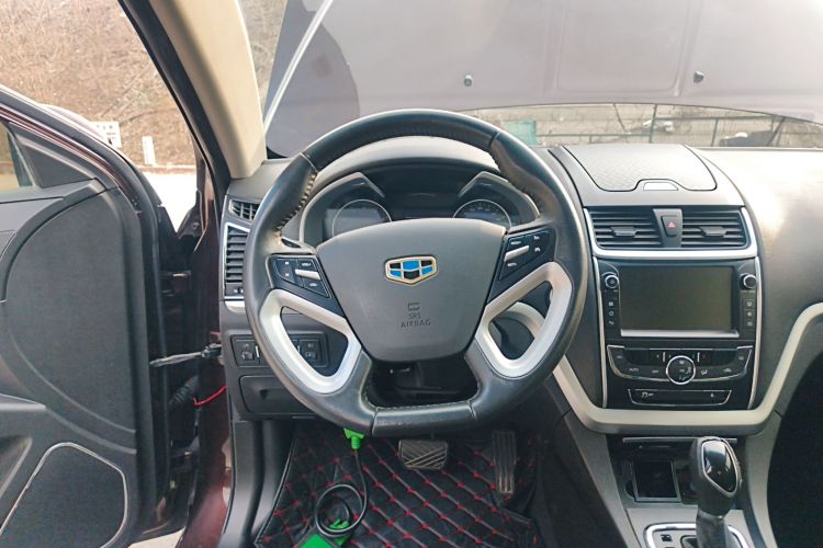 吉利汽车 帝豪 2016款 三厢 1.5L CVT豪华型中控内饰13