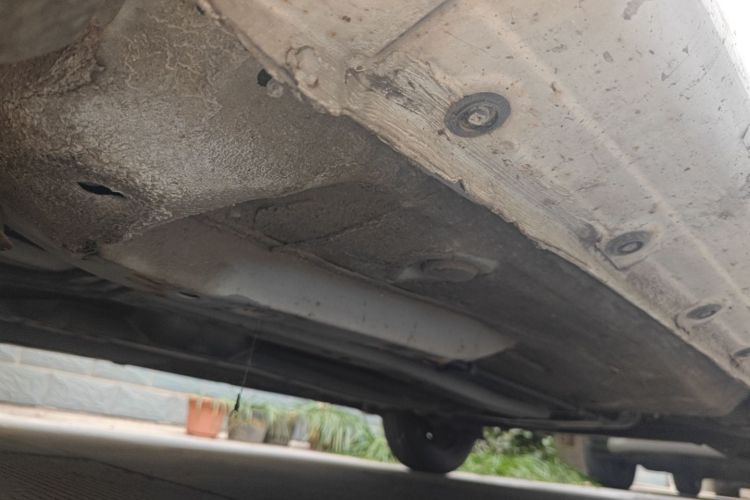 比亚迪F0 2015款 1.0L AMT 铉酷型局部细节9004