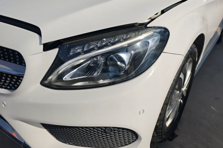 奔驰C级 2016款 C 180 L 运动型局部细节36