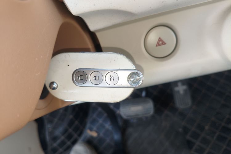 五菱汽车 宏光MINIEV 2024款 第三代 215km 进阶版中控内饰11