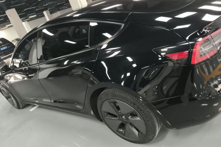 特斯拉 Model 3 2022款 后轮驱动版车身外观6003