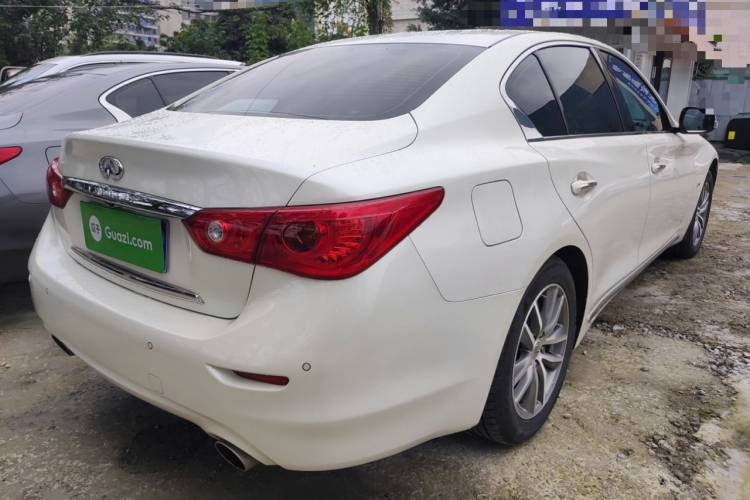 英菲尼迪Q50L 2016款 2.0T 悦享版车身外观7