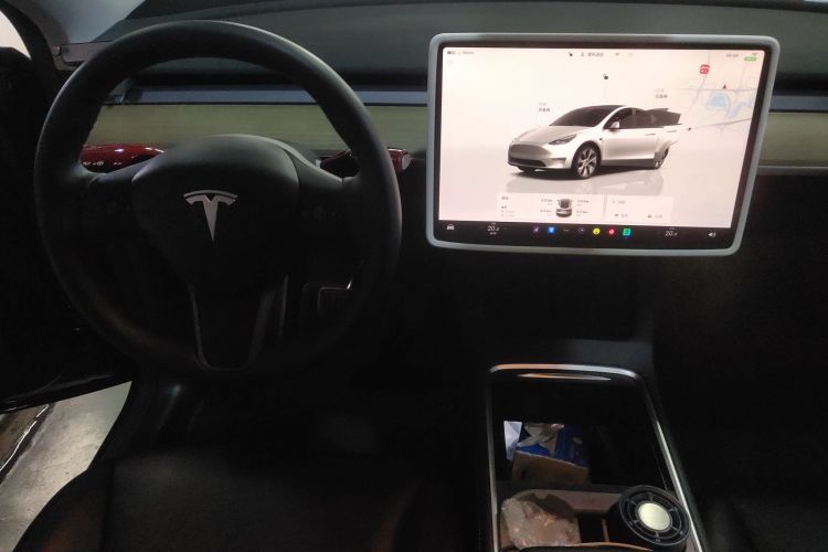 特斯拉 Model Y 2022款 改款 后轮驱动版中控内饰16