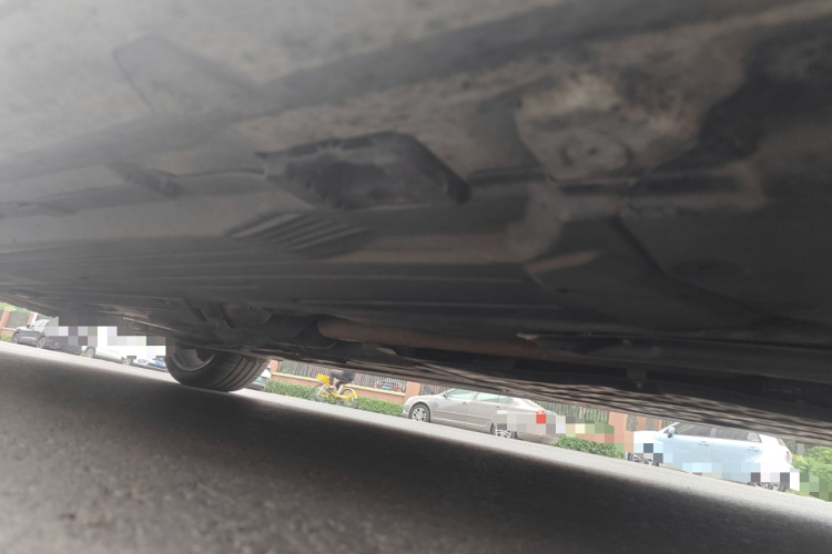 奔驰C级 2024款 C 200 L 运动版局部细节9001