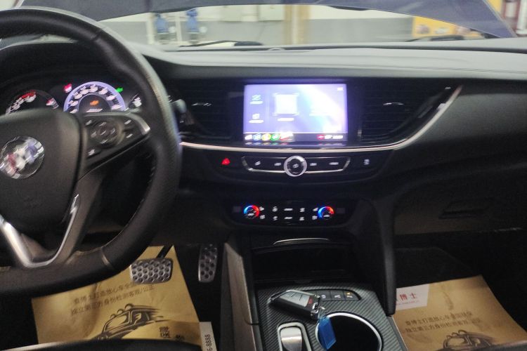 别克 君威 2021款 GS 28T 尊贵型局部细节16