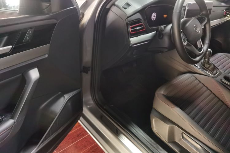 大众 朗逸 2023款 300TSI DSG星空满逸版中控内饰7003