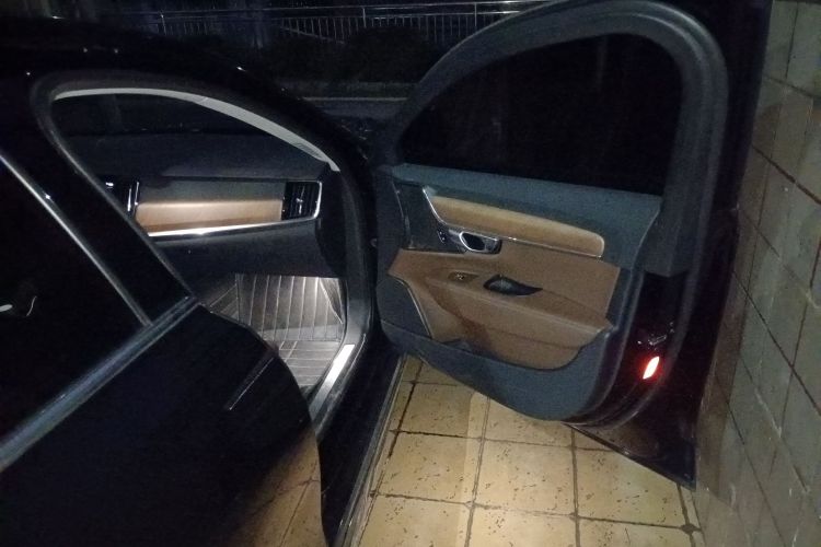 沃尔沃S90 2019款 T5 智远版局部细节9005