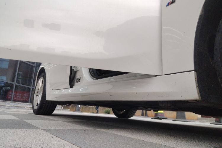 宝马1系 2022款 120i M运动曜夜版局部细节9001