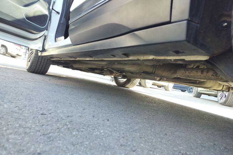 奔腾T77 2020款 PRO 280 TID 自动豪华型局部细节9002