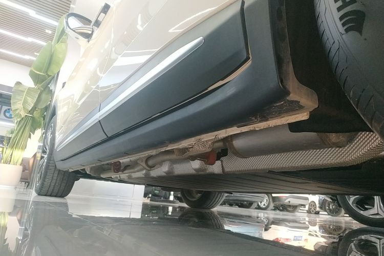 零跑汽车 零跑C11 2026款 增程 300激光雷达智尊版局部细节9002