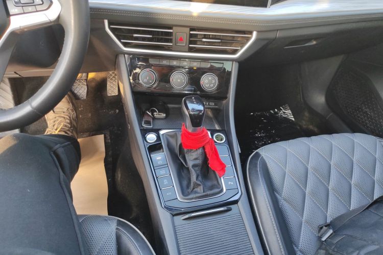 大众 速腾 2023款 300TSI DSG超越版局部细节18