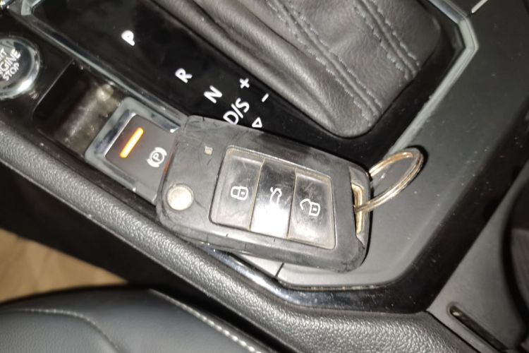 大众 凌渡 2021款 280TSI DSG舒适版中控内饰11