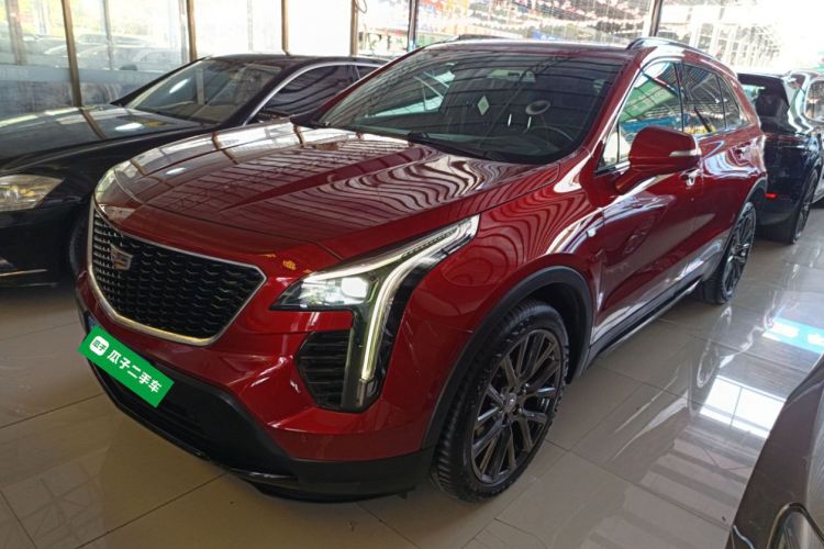 凯迪拉克XT4 2021款 28T 四驱铂金运动版车身外观1