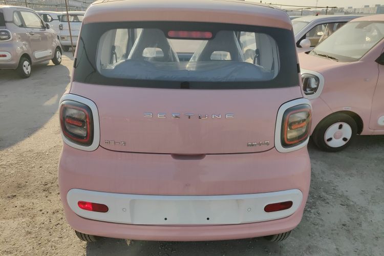 奔腾小马 2026款 222km 萌趣马车身外观6