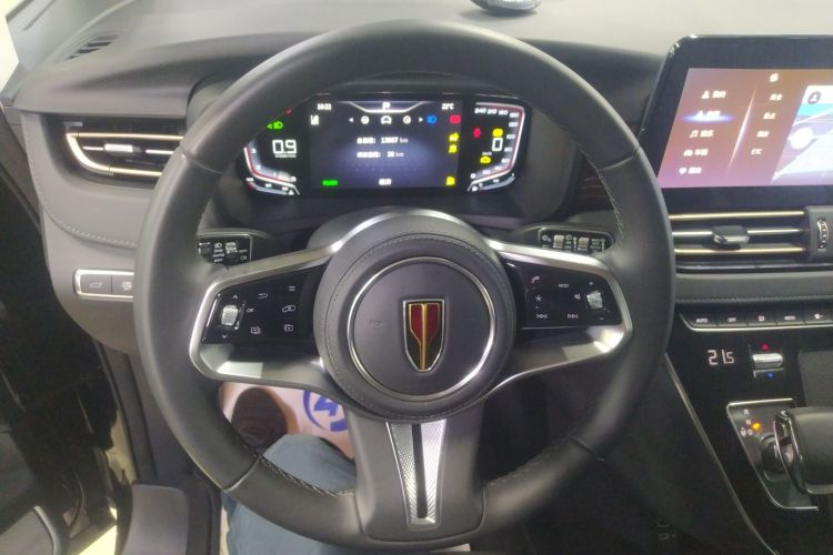 红旗HQ9 2023款 2.0T 智联旗享版中控内饰13