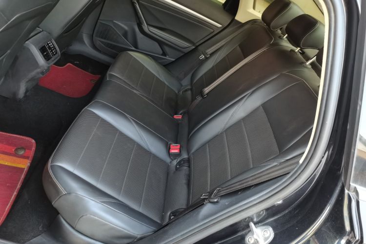 大众 朗逸 2022款 1.5L 自动舒适版中控内饰7004