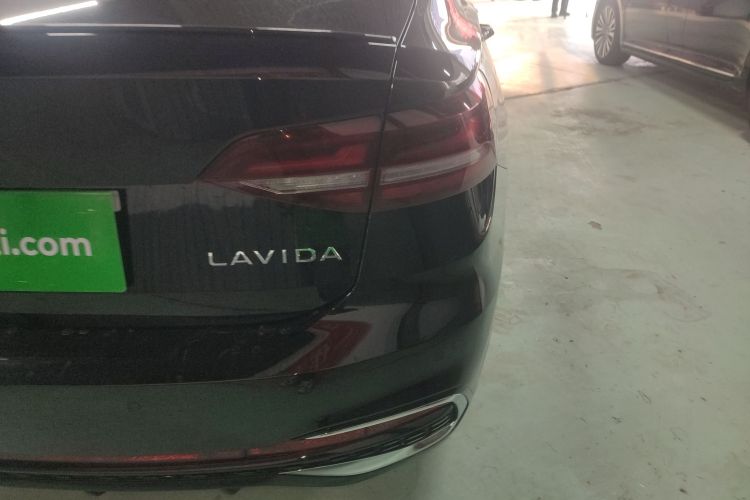 大众 朗逸 2024款 300TSI DSG星空领先版车身外观9