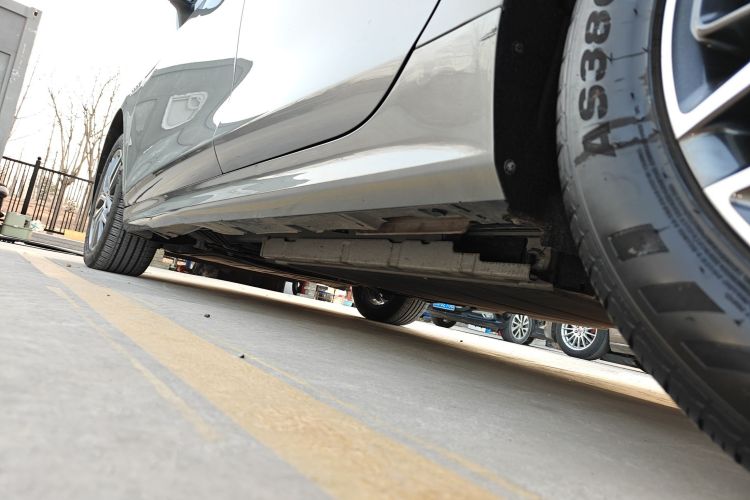 比亚迪 秦PLUS 2021款 DM-i 120KM 尊贵型局部细节9002