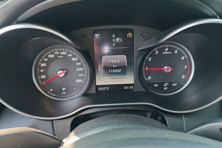 奔驰C级 2015款 C 180 L 运动型局部细节14