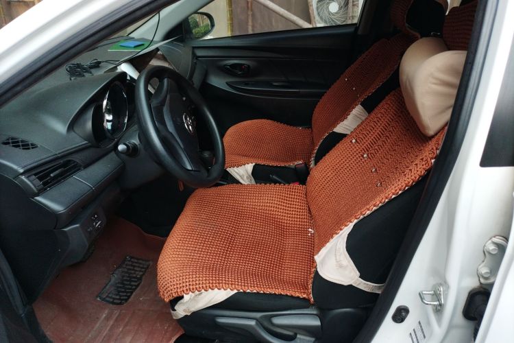 丰田 YARiS L 致炫 2017款 1.5E CVT劲速升级版中控内饰19