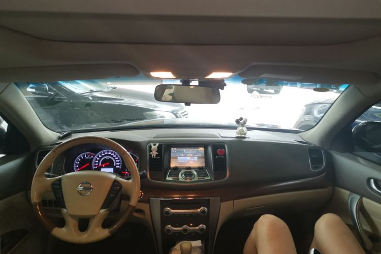 日产 天籁 2011款 公爵 2.5L XV尊雅版局部细节22