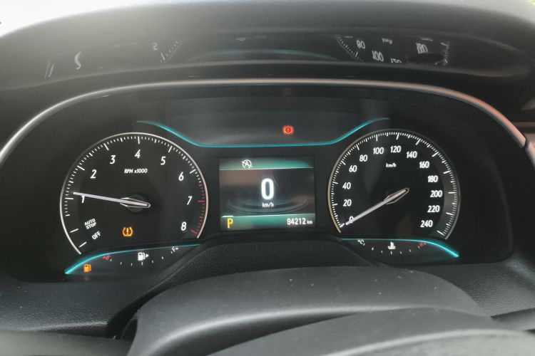 别克 英朗 2015款 15N 自动精英型中控内饰14