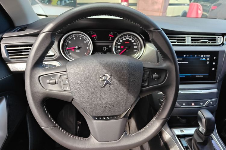 标致408 2019款 350THP 自动豪华版 国V局部细节13