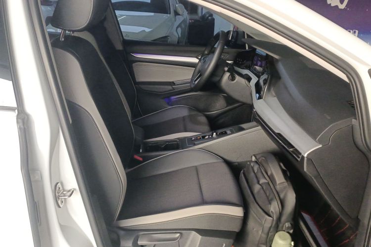 大众 高尔夫 2023款 改款 280TSI DSG Pro局部细节41