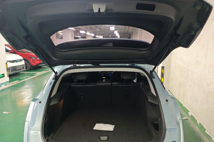 别克 微蓝6 2020款 插电混动 互联智享型机舱底盘23