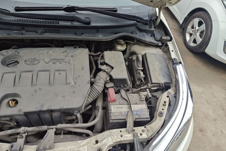 丰田 雷凌 2016款 1.6G CVT精英版机舱底盘26