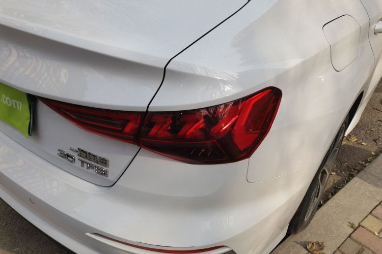 奥迪A3 2021款 A3L Limousine 35 TFSI 进取运动型车身外观6006