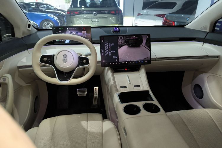 鸿蒙智行 智界R7 2024款 纯电 802km Max中控内饰12