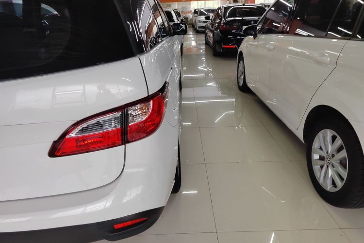 马自达5 2013款 2.0L 手动舒适型车身外观6006