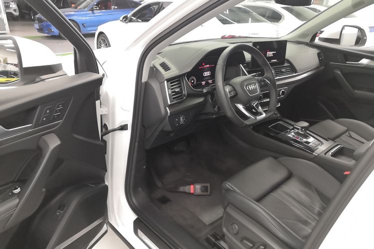 奥迪Q5L 2021款 45 TFSI 豪华动感型中控内饰20