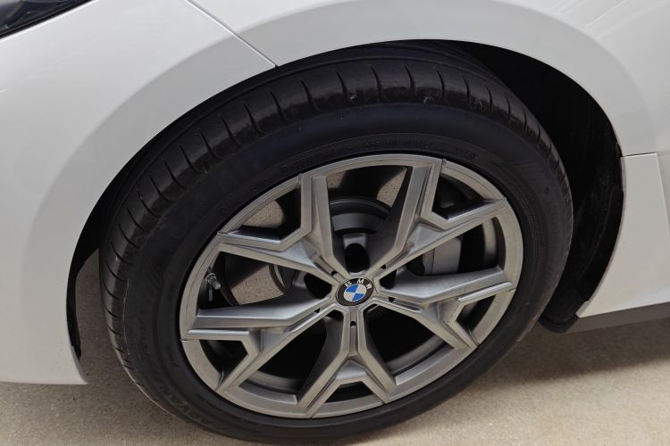 宝马i3 2025款 eDrive 35 L车身外观6007