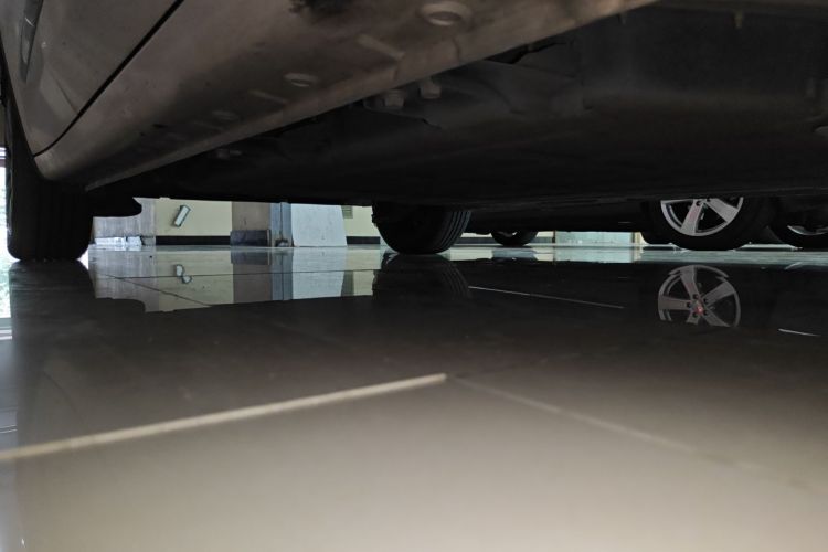 五菱汽车 五菱缤果 2023款 410km 灵犀尊享款机舱底盘29