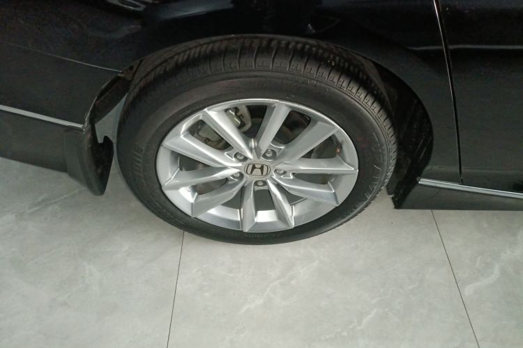 本田 雅阁 2022款 260TURBO 豪华版车身外观6008