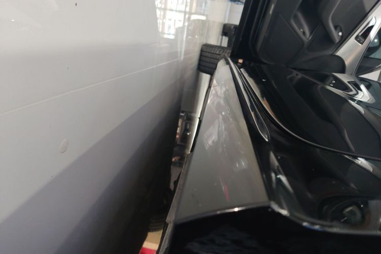 奥迪A6L 2017款 45 TFSI quattro 运动型局部细节9002