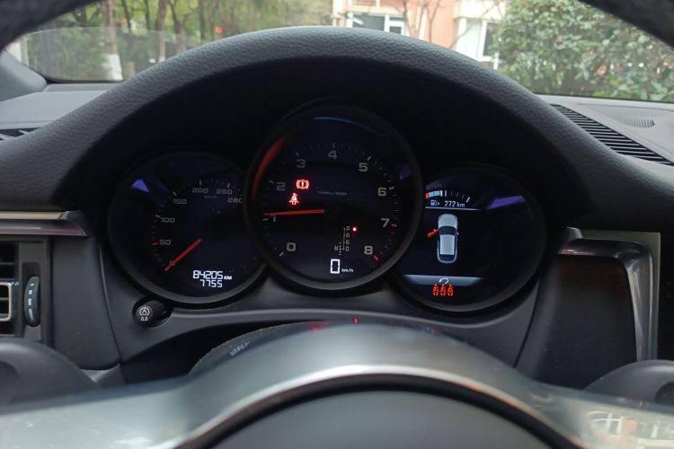 保时捷 2018款 Macan 2.0T中控内饰14