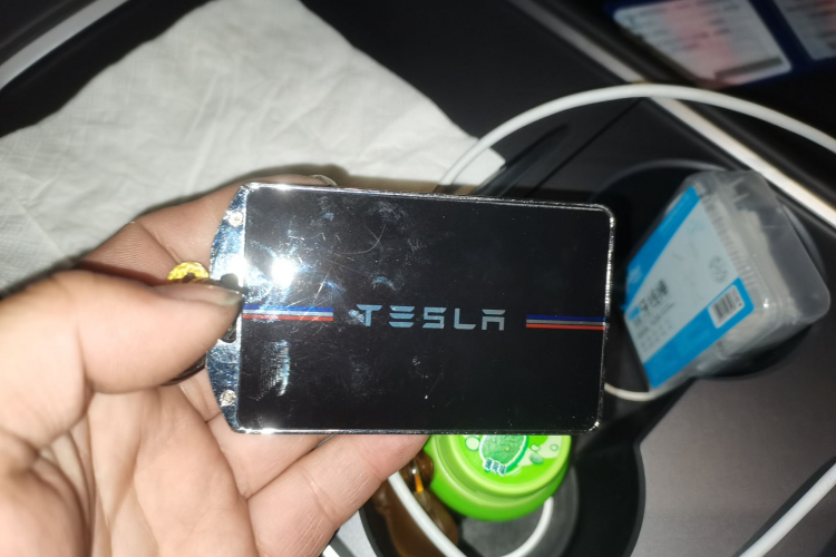 特斯拉 Model Y 2022款 改款 后轮驱动版中控内饰11