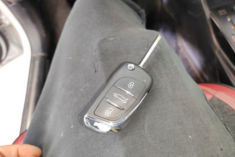 丰田 YARiS L 致享 2017款 1.5E CVT魅动版中控内饰11