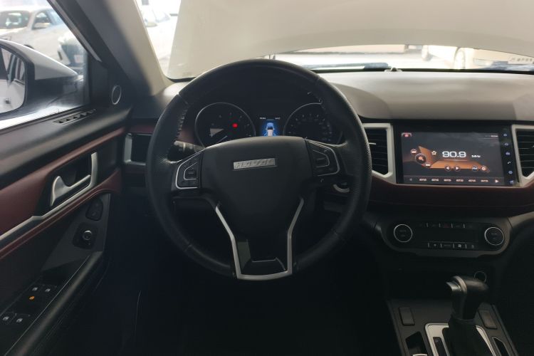 哈弗H6 Coupe 2019款 1.5T 自动两驱精英型 国V中控内饰13