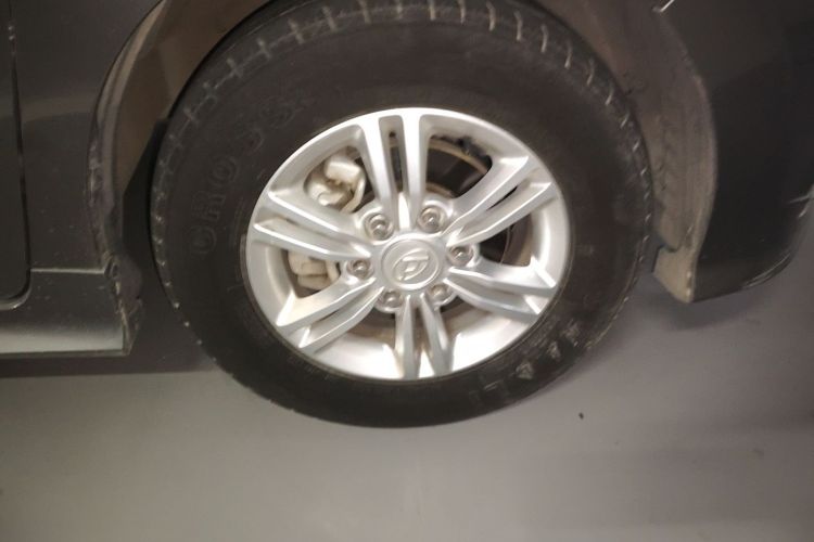 上汽大通MAXUS 大通G10 2019款 PLUS 2.0T 自动精英版 国VI车身外观6007