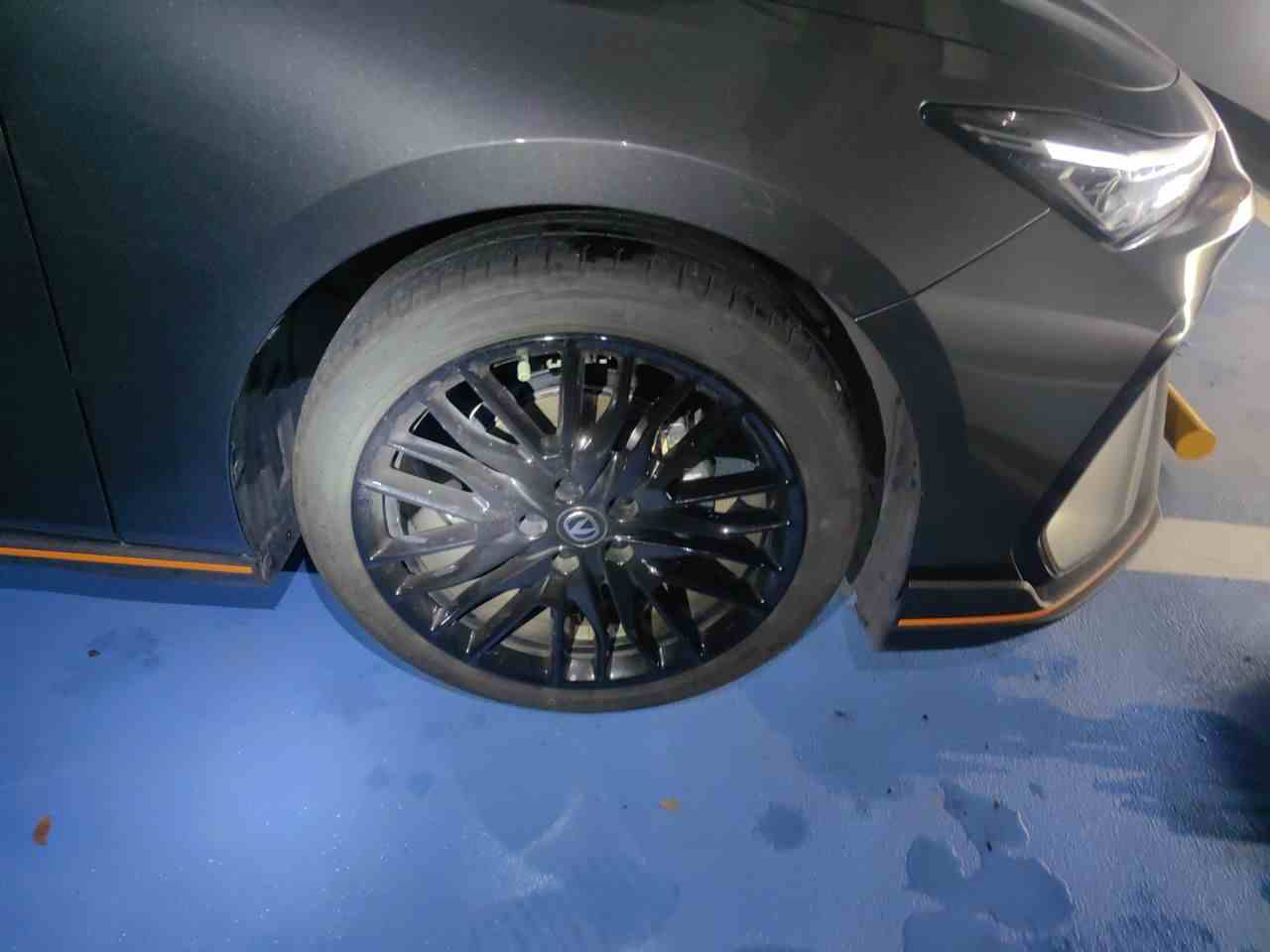 长安UNI-V 2025款 第三代 1.5T 500Bar尊贵运动型(5)
