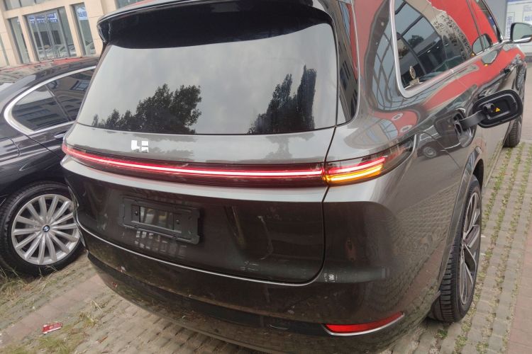 理想汽车 理想L9 2024款 Ultra车身外观6003