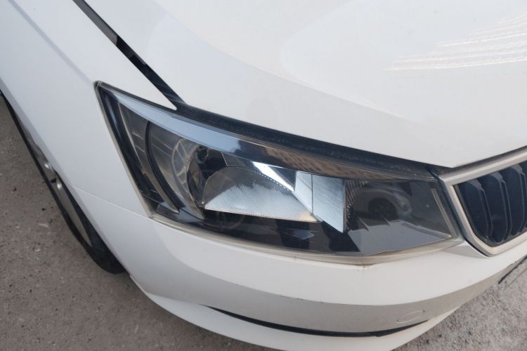 斯柯达 晶锐 2017款 1.4L 自动车享版车身外观6006