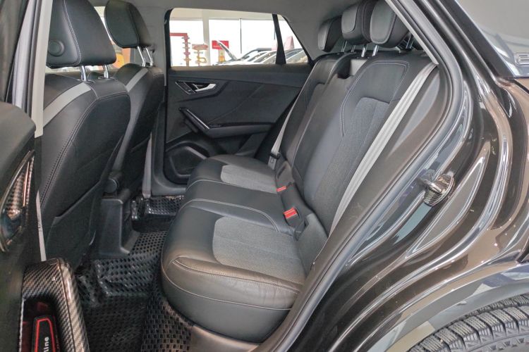 奥迪Q2L e-tron 2019款 Q2L e-tron 纯电智酷型中控内饰7004